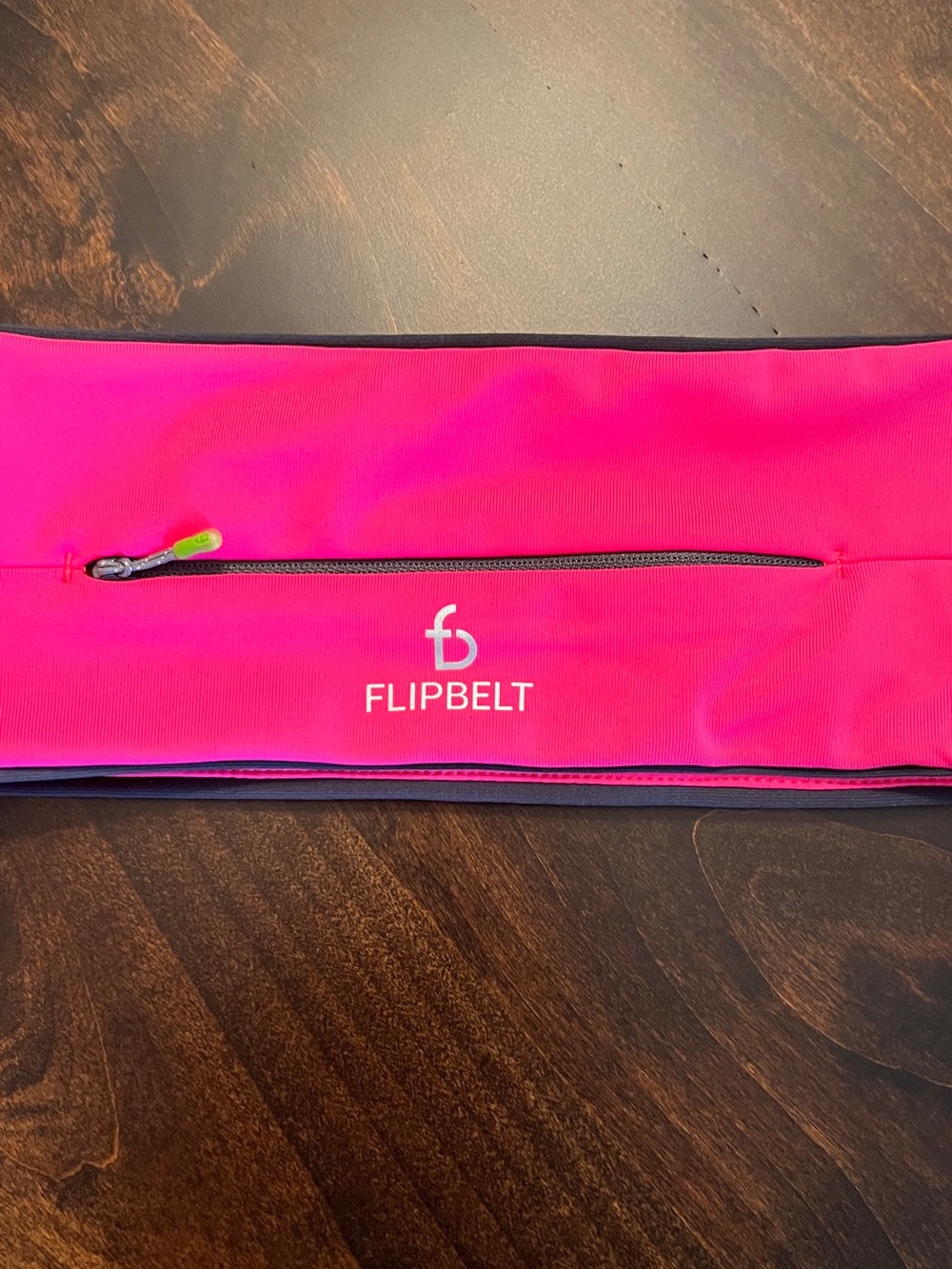 New FlipBelt Neon Pink classic Running Waist Pack nwt small - Picture 4 of 6